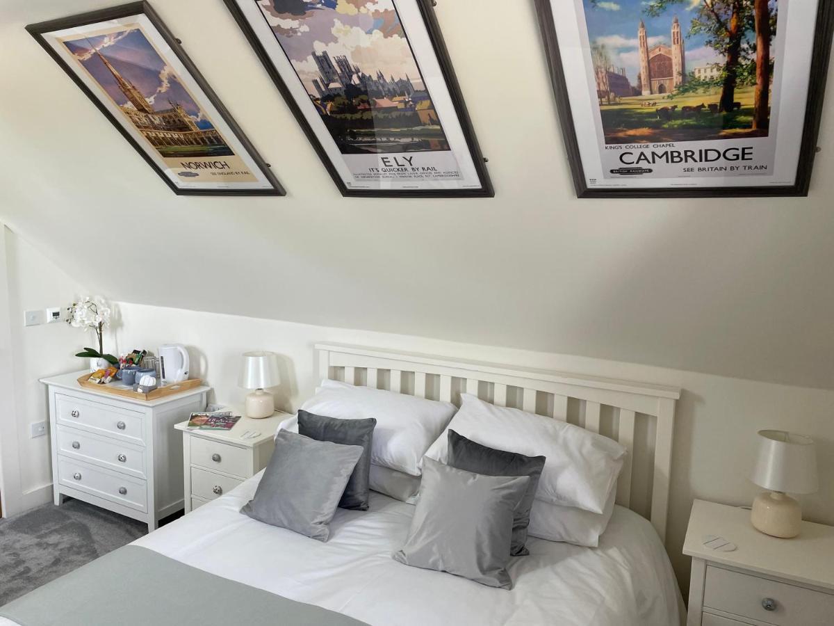 The Top Floor Stretham Экстерьер фото