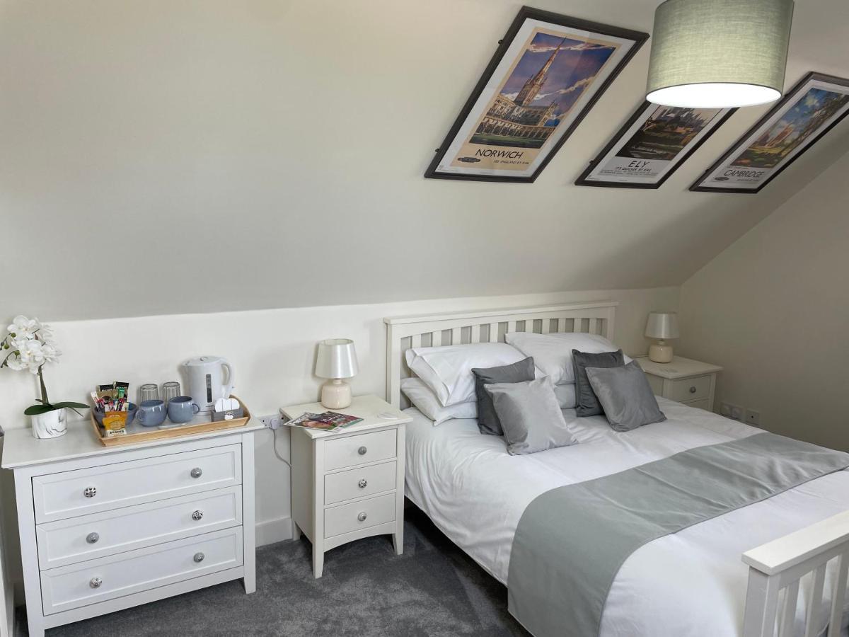 The Top Floor Stretham Экстерьер фото